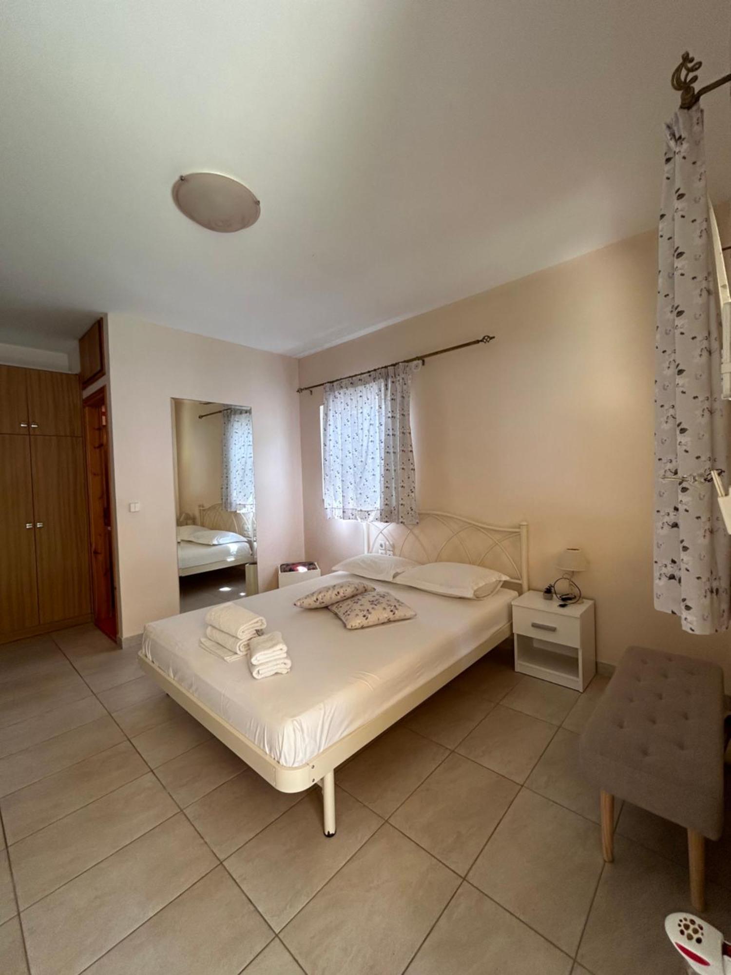 Dimitra Rooms Lefkáda Esterno foto